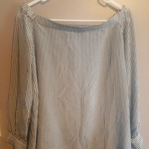 Cabi brand 3/4 length blouse